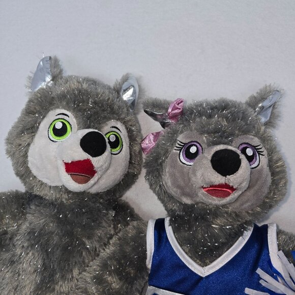Build-A-Bear GWL Wiley & Violet 25th Great Wolf Plush Pair 16" Cheerleader - Picture 12 of 12